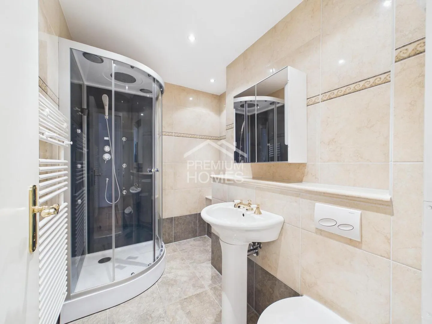 Stilvolles Apartment mit Eleganz - Foto 7 von 8