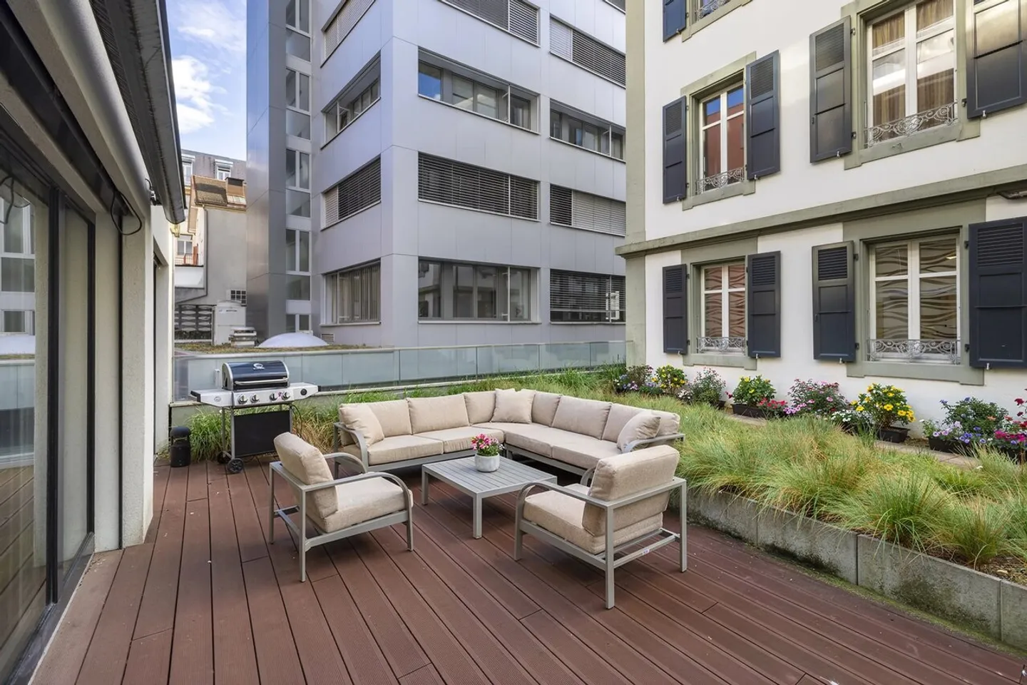 Bel appartement de 3,5 pièces au centre-ville, avec grande terrasse - Photo 10 sur 11