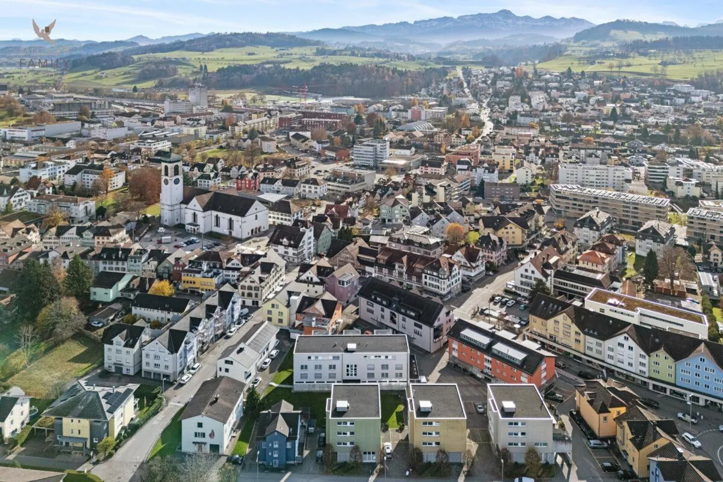 Votre nouveau chez-vous au centre : Charmant appartement de 3 1/2 pièces - Photo 3 sur 13