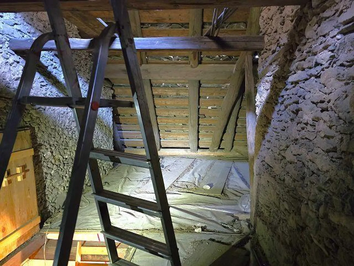 Casa storica di 12 loc. con grande terreno e bella vista aperta - Foto 22 di 41