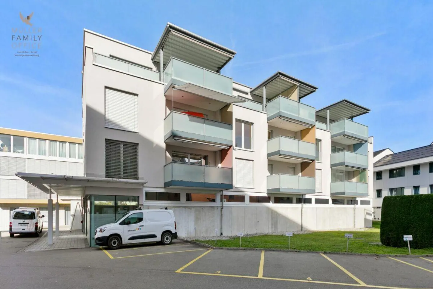 Votre nouveau chez-vous au centre : Charmant appartement de 3 1/2 pièces - Photo 2 sur 13