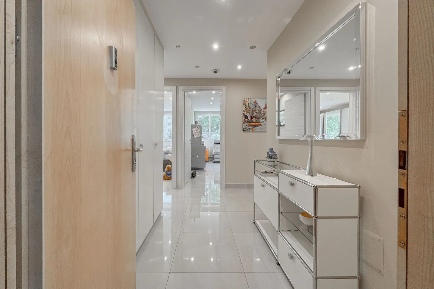 Top sanierte Wohnung mit Weitblick - grün, ruhig, bezugsbereit - Foto 4 von 13