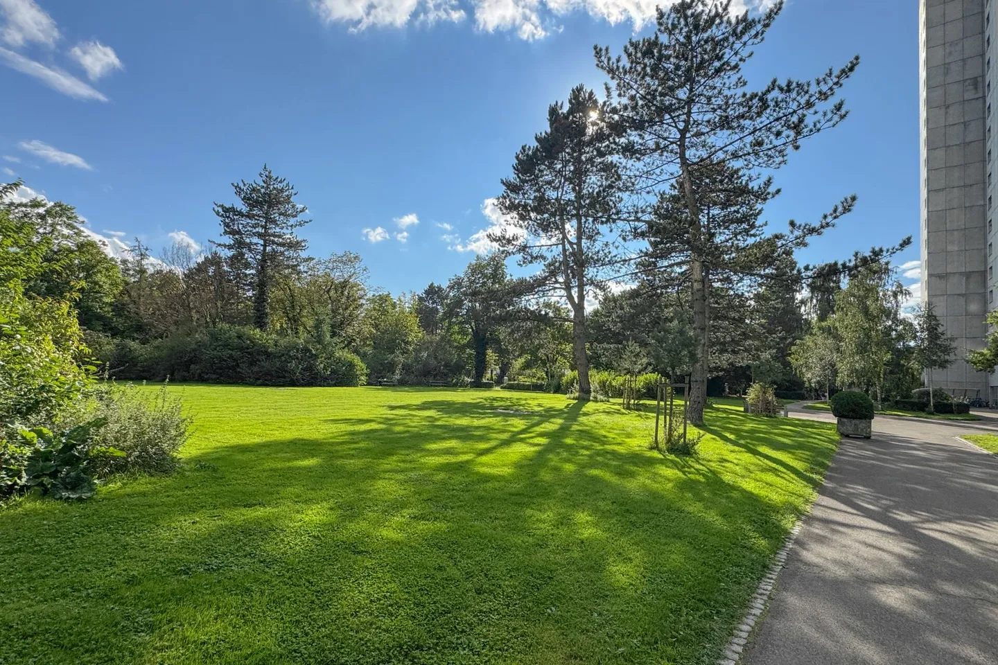Top sanierte Wohnung mit Weitblick - grün, ruhig, bezugsbereit - Foto 11 von 13