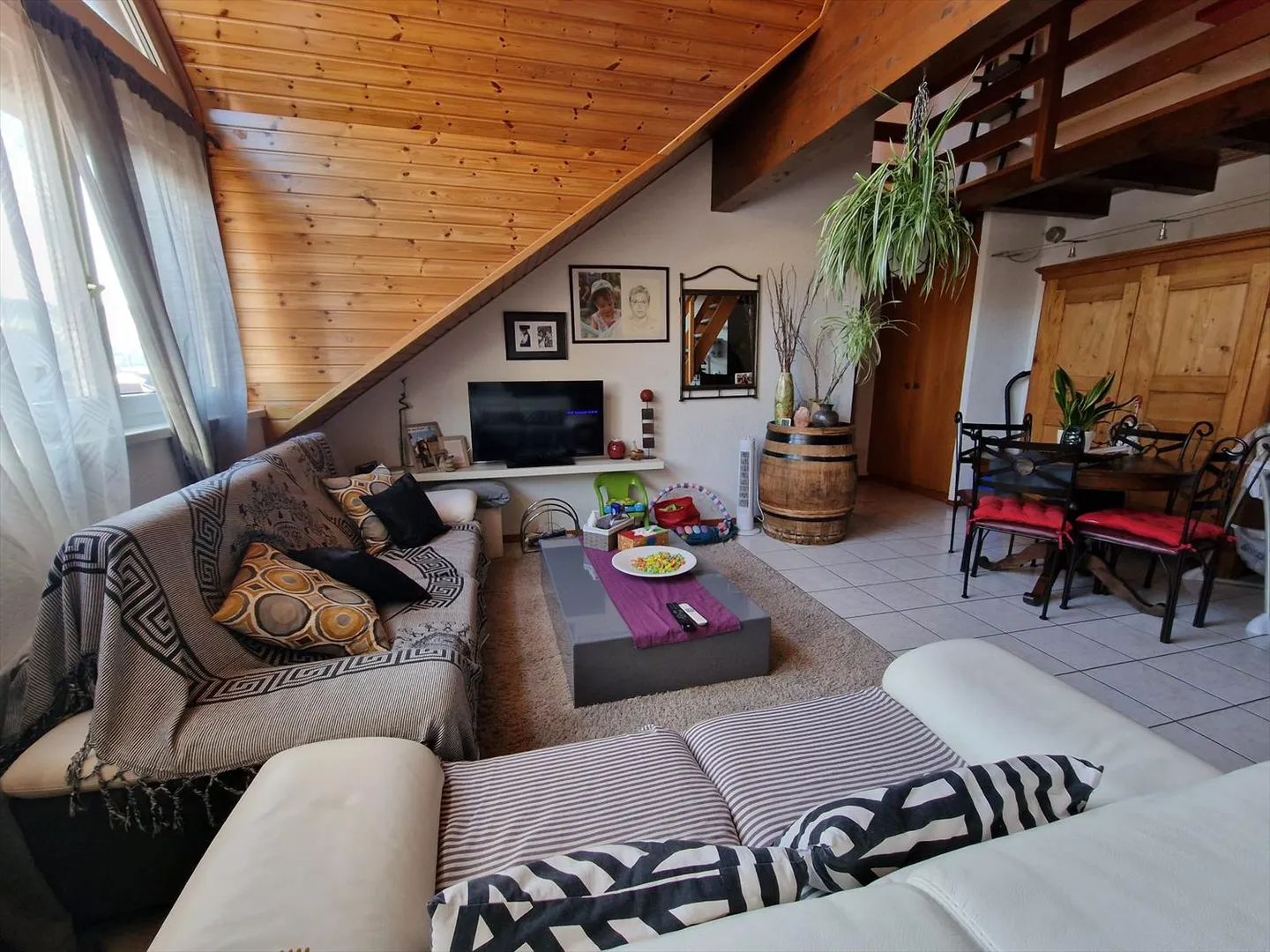 Wohnung - Foto 1 von 11
