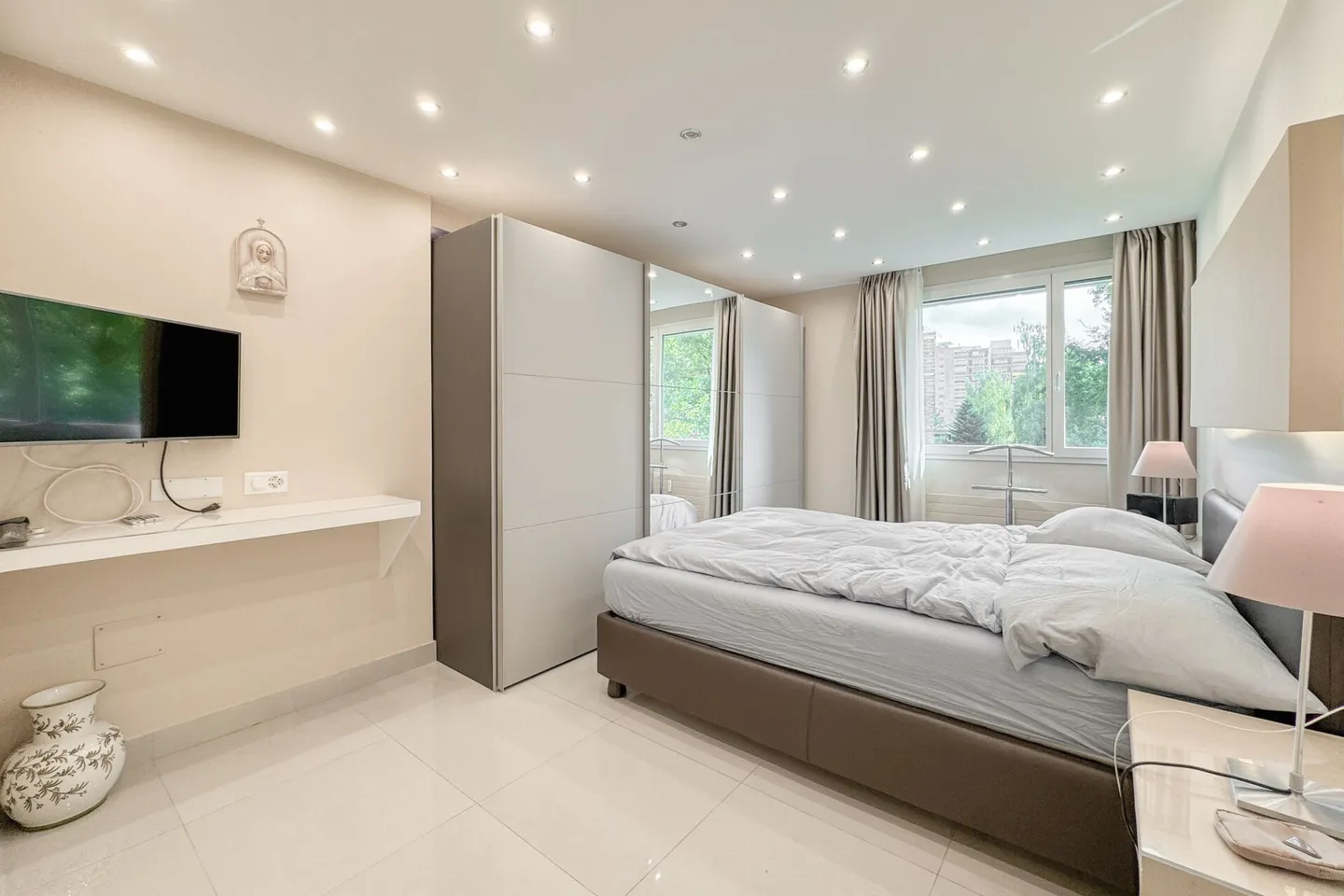 Top sanierte Wohnung mit Weitblick - grün, ruhig, bezugsbereit - Foto 6 von 13