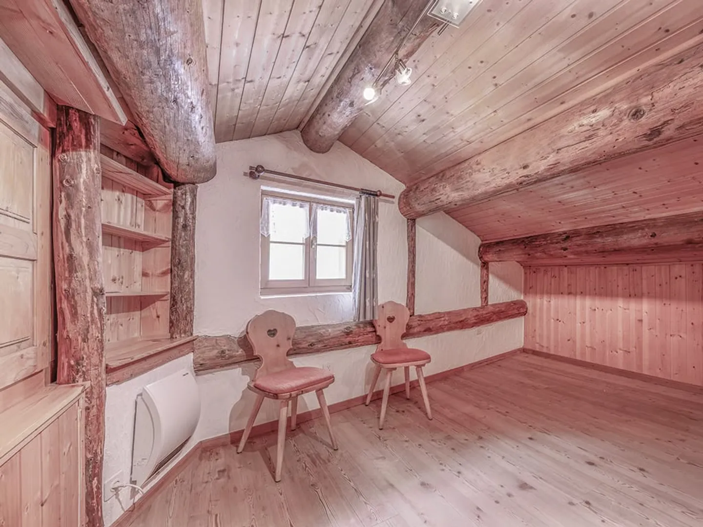 Futuro con Storia. Dove il Bergell diventa una Casa. - Foto 14 di 17