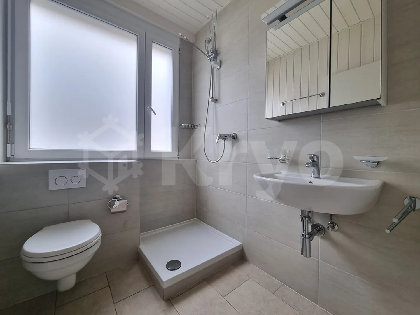 For rent studio 1 room 3rd floor in Roche VD - Photo 4 of 6