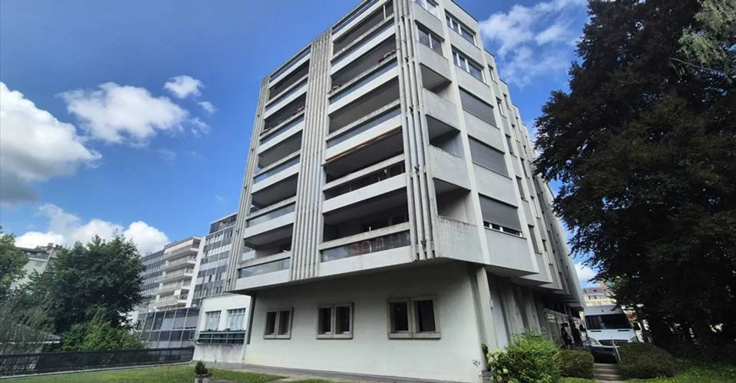 Edificio ad uso misto in affitto - Foto 3 di 5