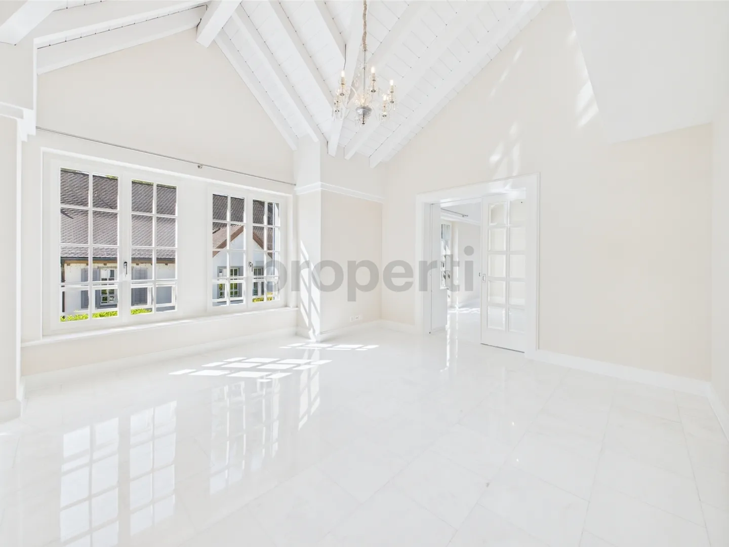 Maisonette lussuosa in una posizione tranquilla e privilegiata sopra il lago di Zurigo - Vivere con stile a Küsnacht - Foto 5 di 12