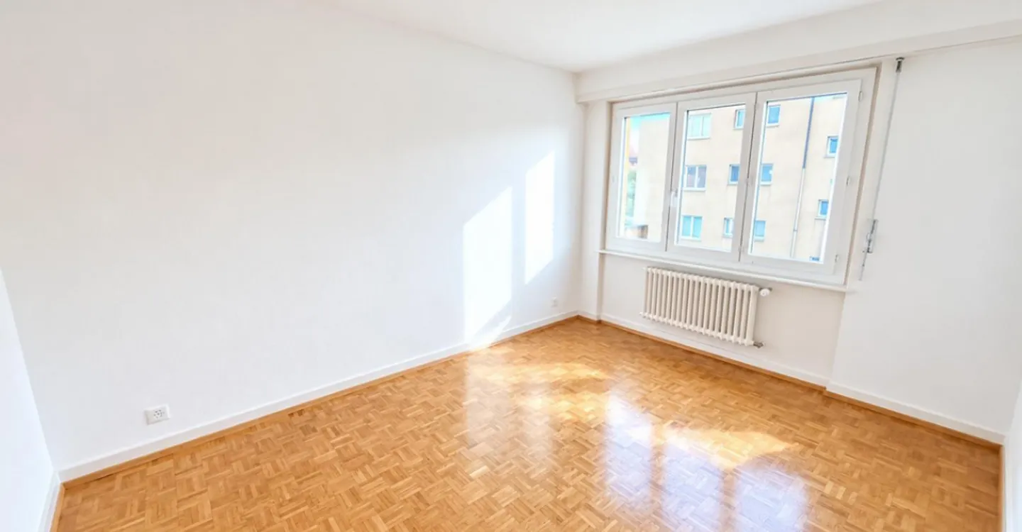 Nice 2-room apartment on the 2nd floor - Photo 1 of 6