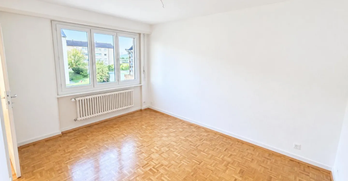 Nice 2-room apartment on the 2nd floor - Photo 2 of 6
