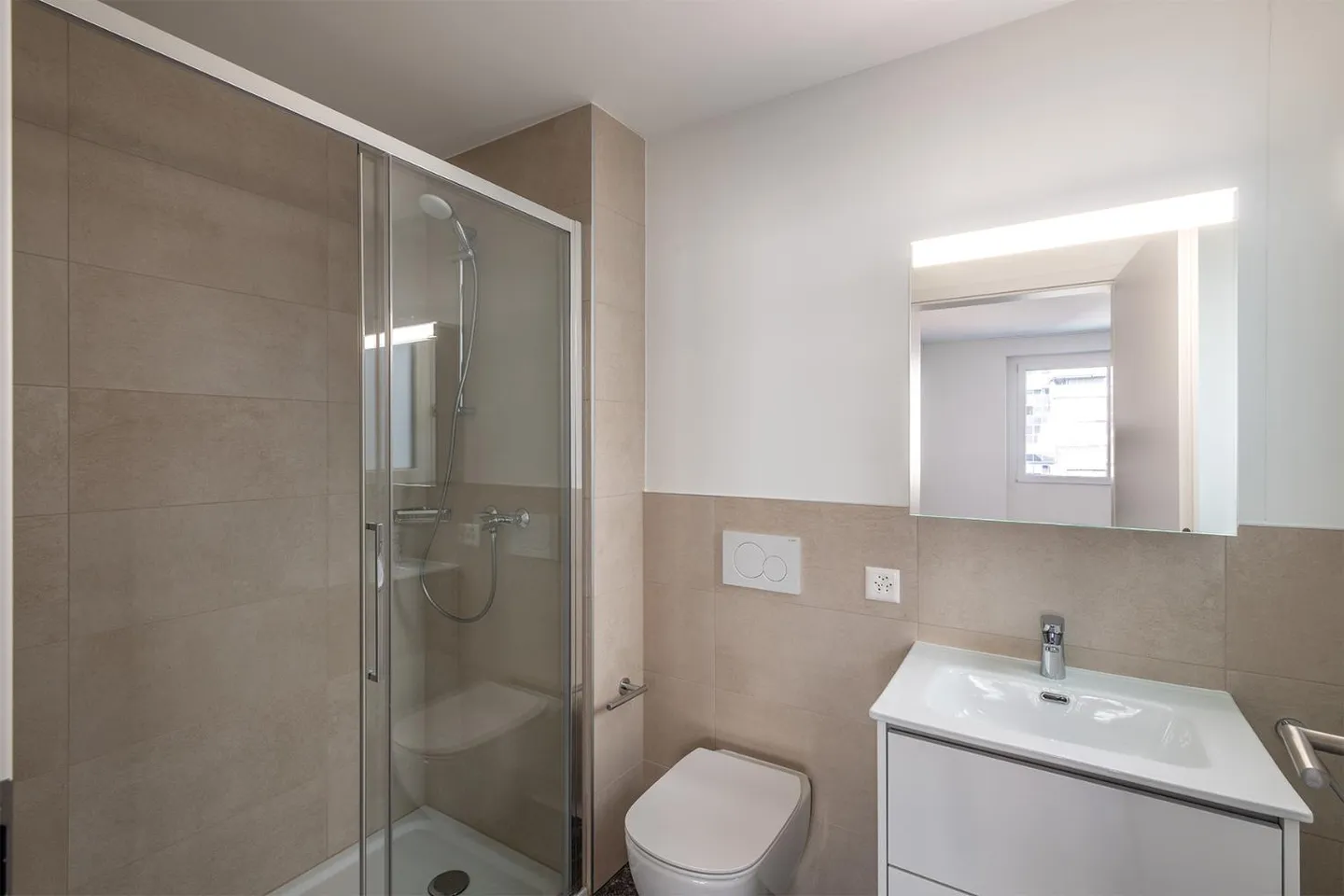 Charmant appartement 2.5 pièces - Photo 3 sur 5