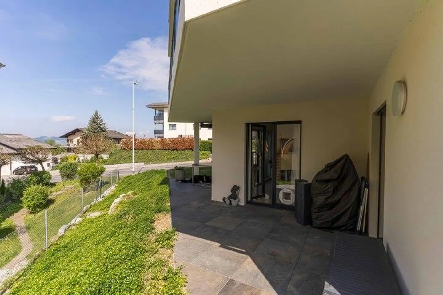 Appartement de jardin élégant avec un grand espace extérieur - Photo 6 sur 8