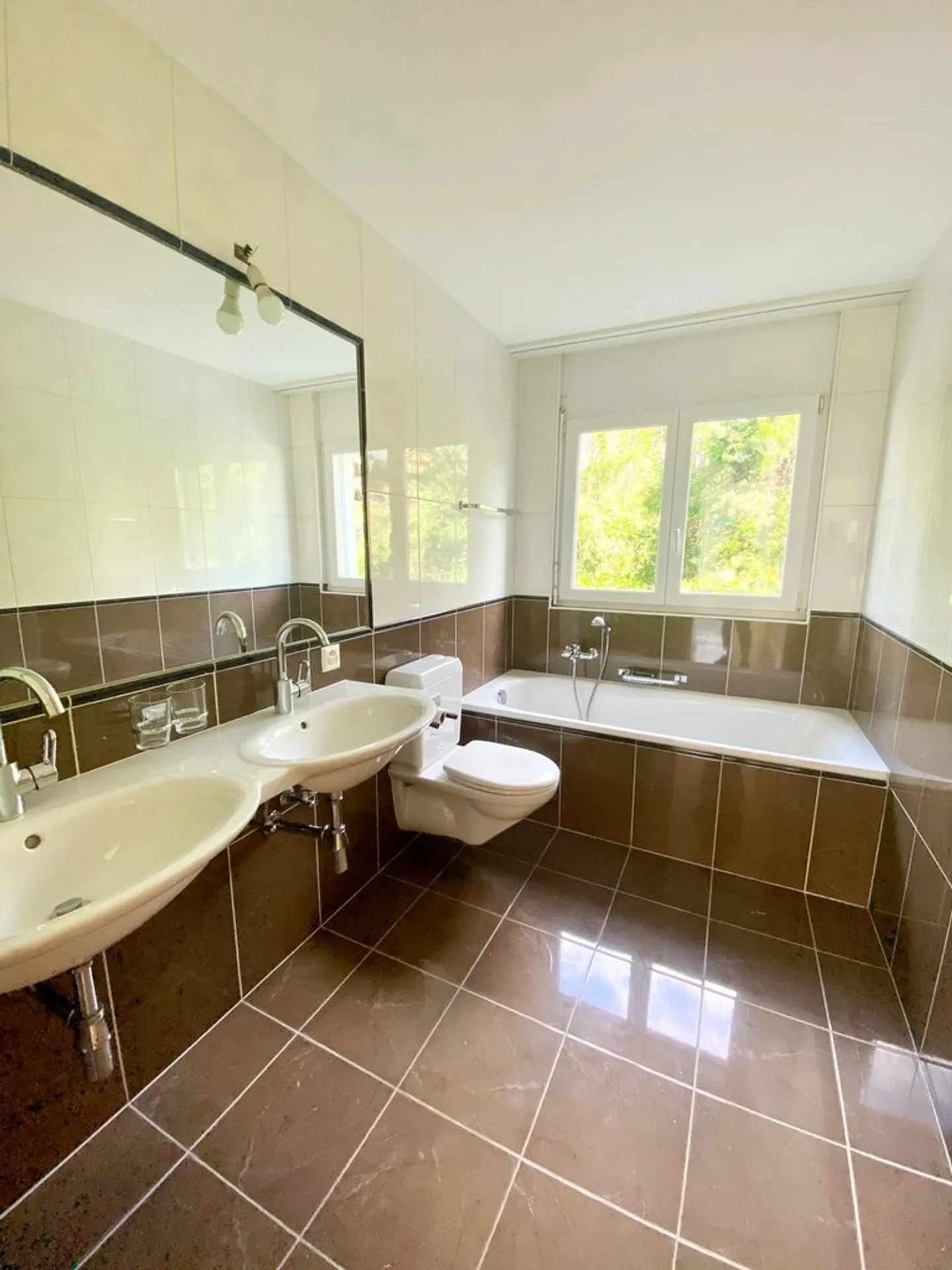 Appartement Charmant dans Quartier Calme - Photo 8 sur 10