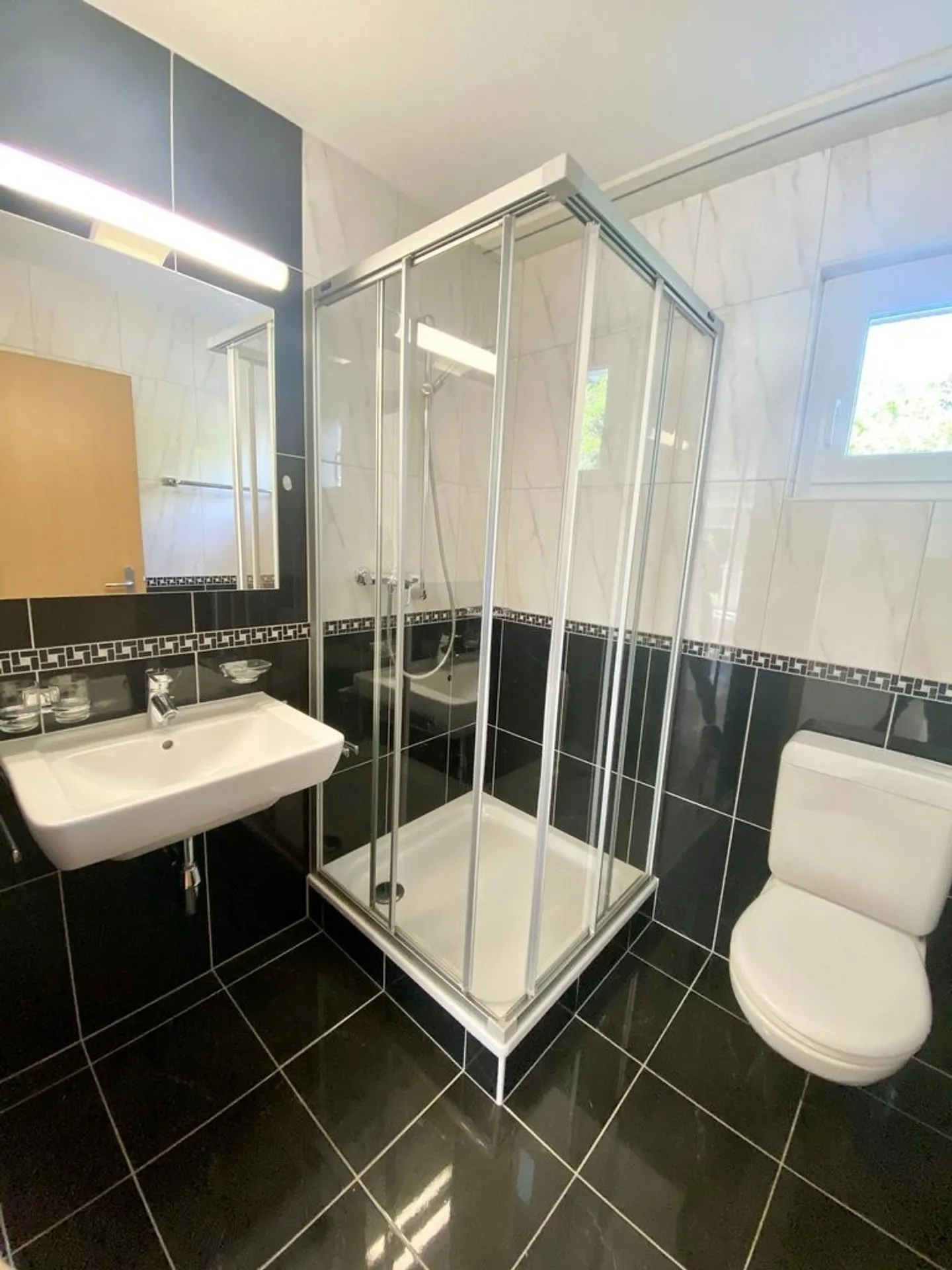 Appartement Charmant dans Quartier Calme - Photo 9 sur 10