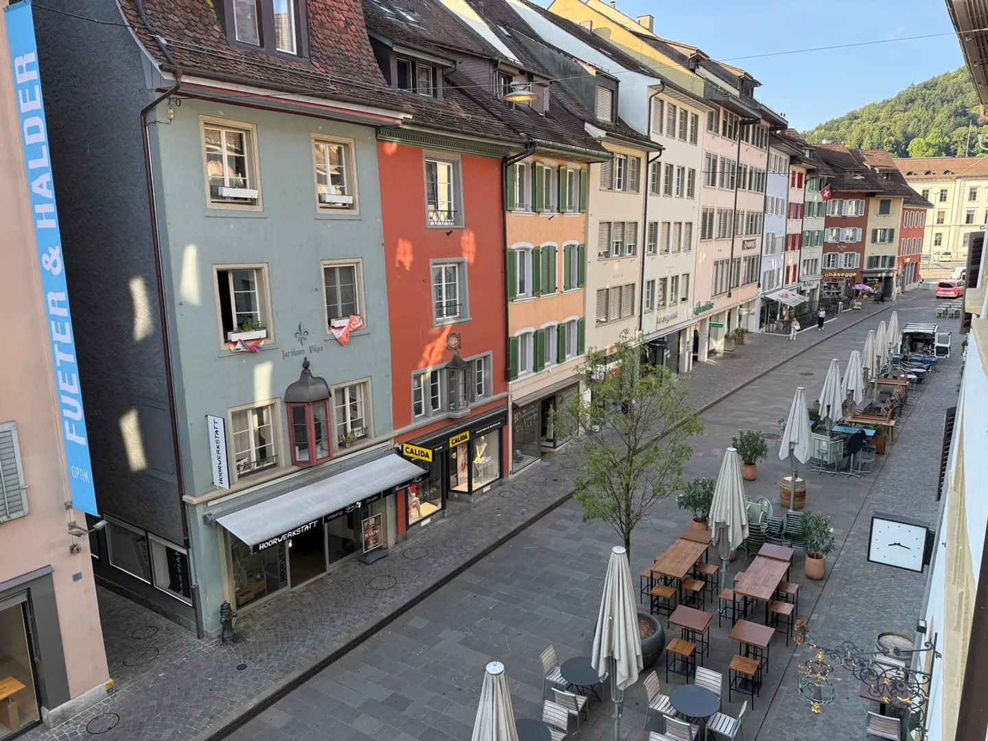 Modernized Old Town Gem – 3.5 Room Apartment – 78m2 - Photo 1 of 6