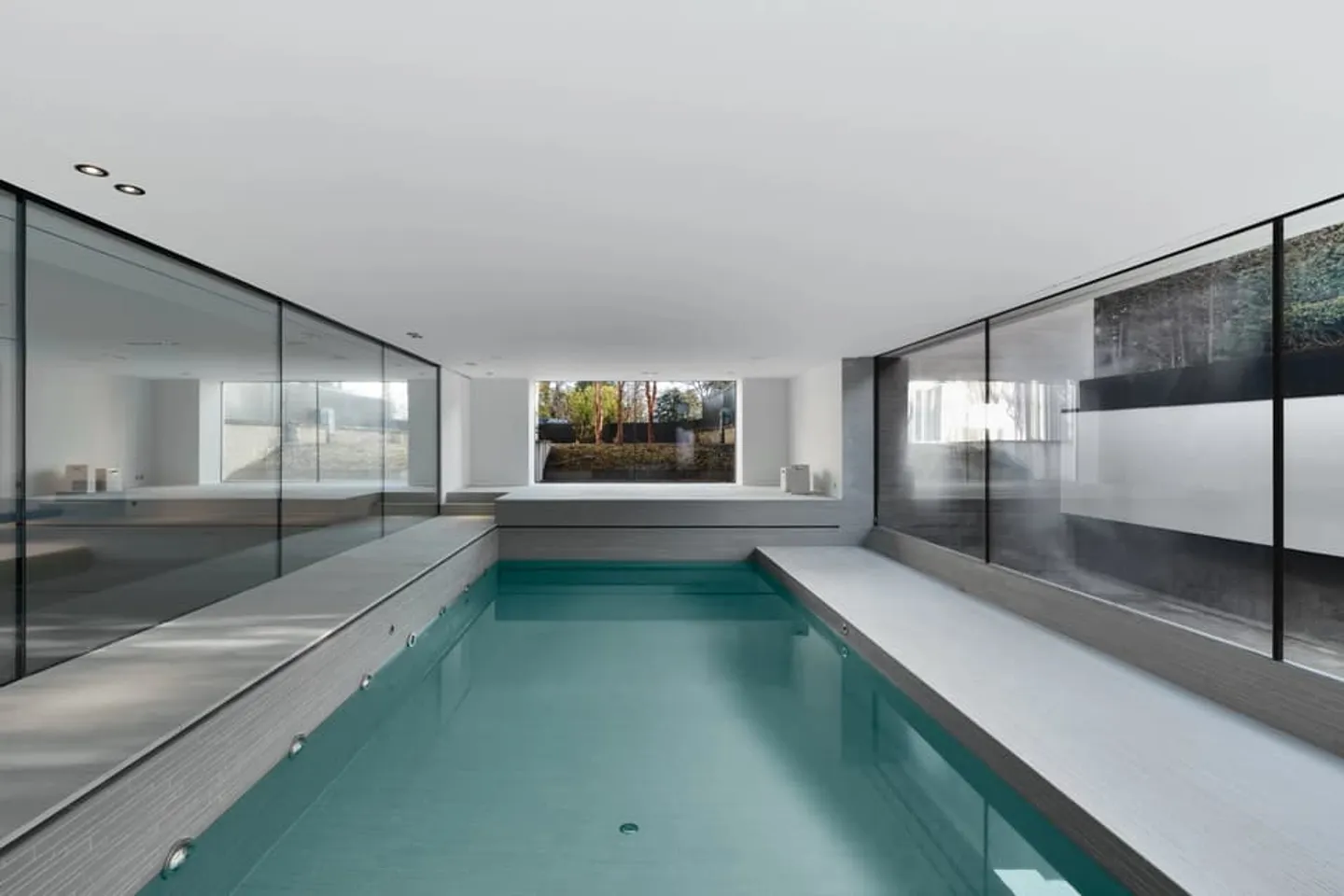 Residence of prestige located in the heart of Vandoeuvres - Photo 1 of 13