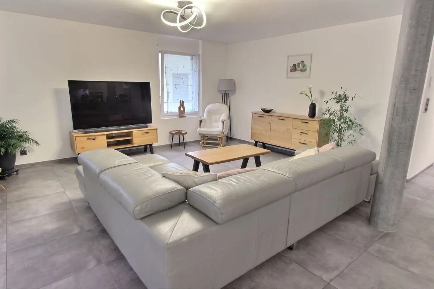 Appartement spacieux à Châtel-St-Denis - Photo 4 sur 13