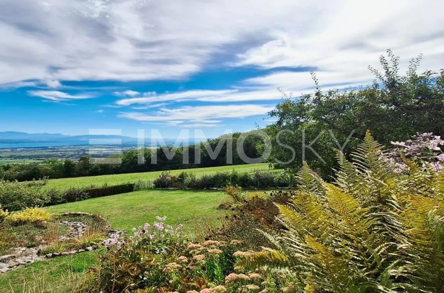 Opportunità eccezionale con vista sulle montagne - Foto 1 di 5