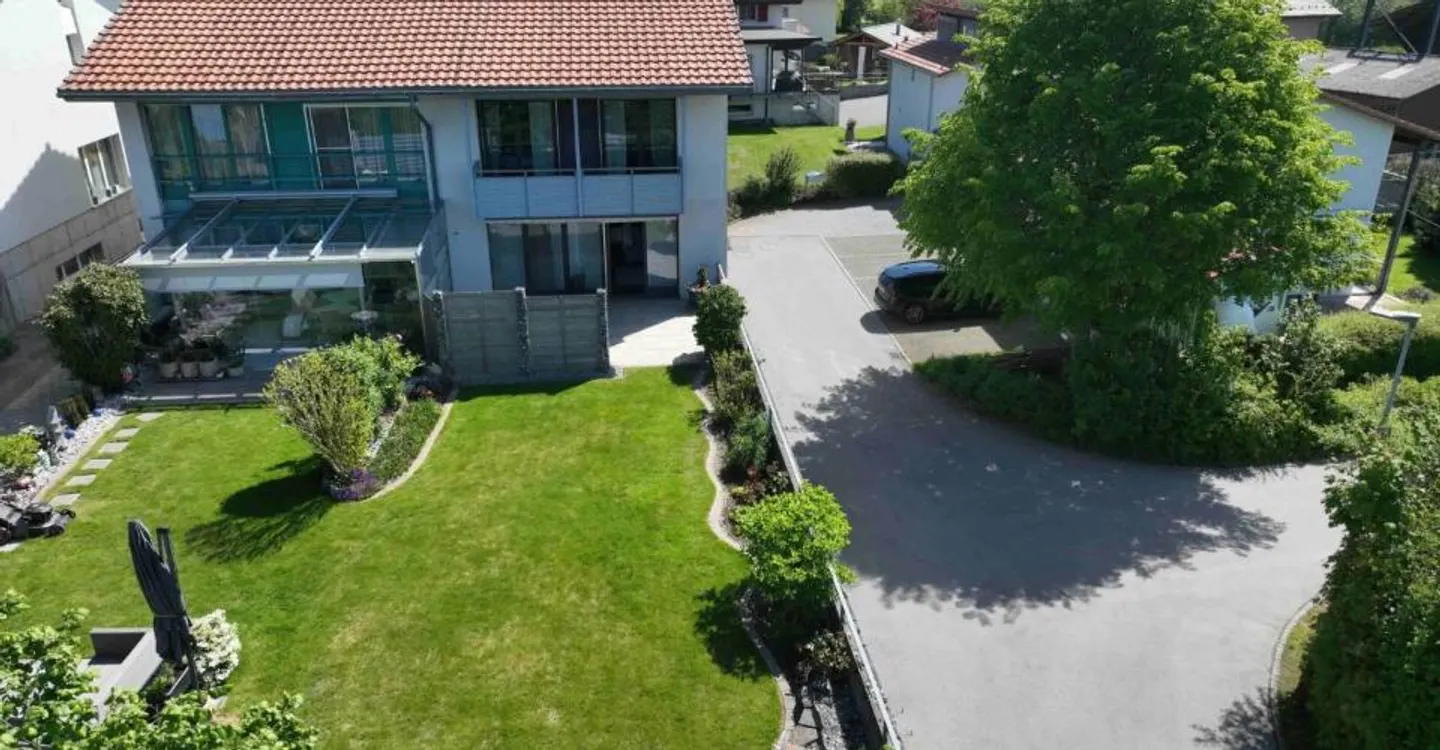 Bellissima casa bifamiliare, oltre 180 m2 di superficie abitabile - Foto 1 di 12