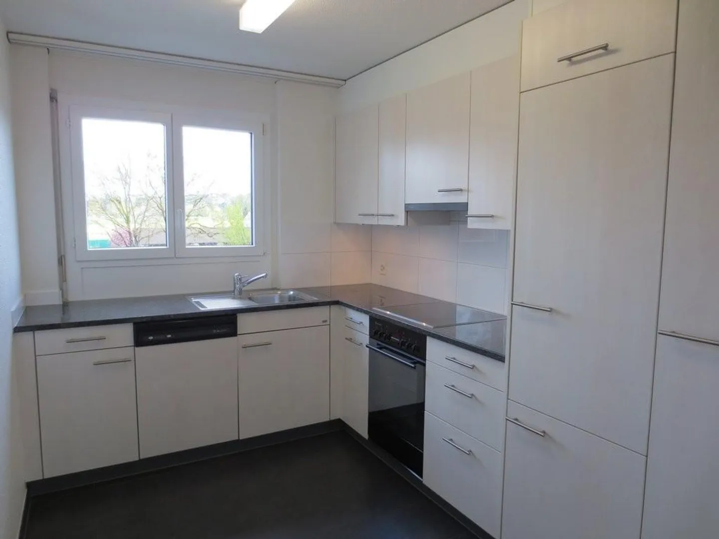 Charmante Wohnung in Grüner Umgebung - Foto 4 von 9