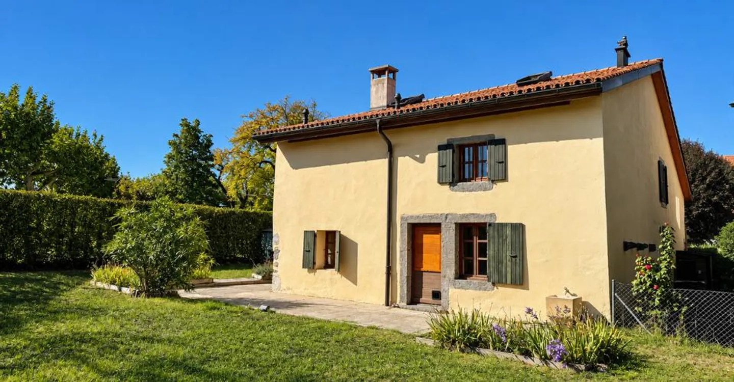 Charmantes Einfamilienhaus mit Garten und 4 Schlafzimmern - Foto 9 von 12