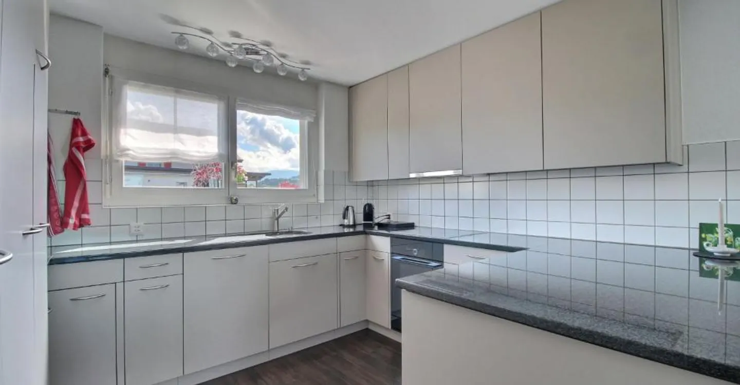 Bellissima casa bifamiliare, oltre 180 m2 di superficie abitabile - Foto 4 di 12
