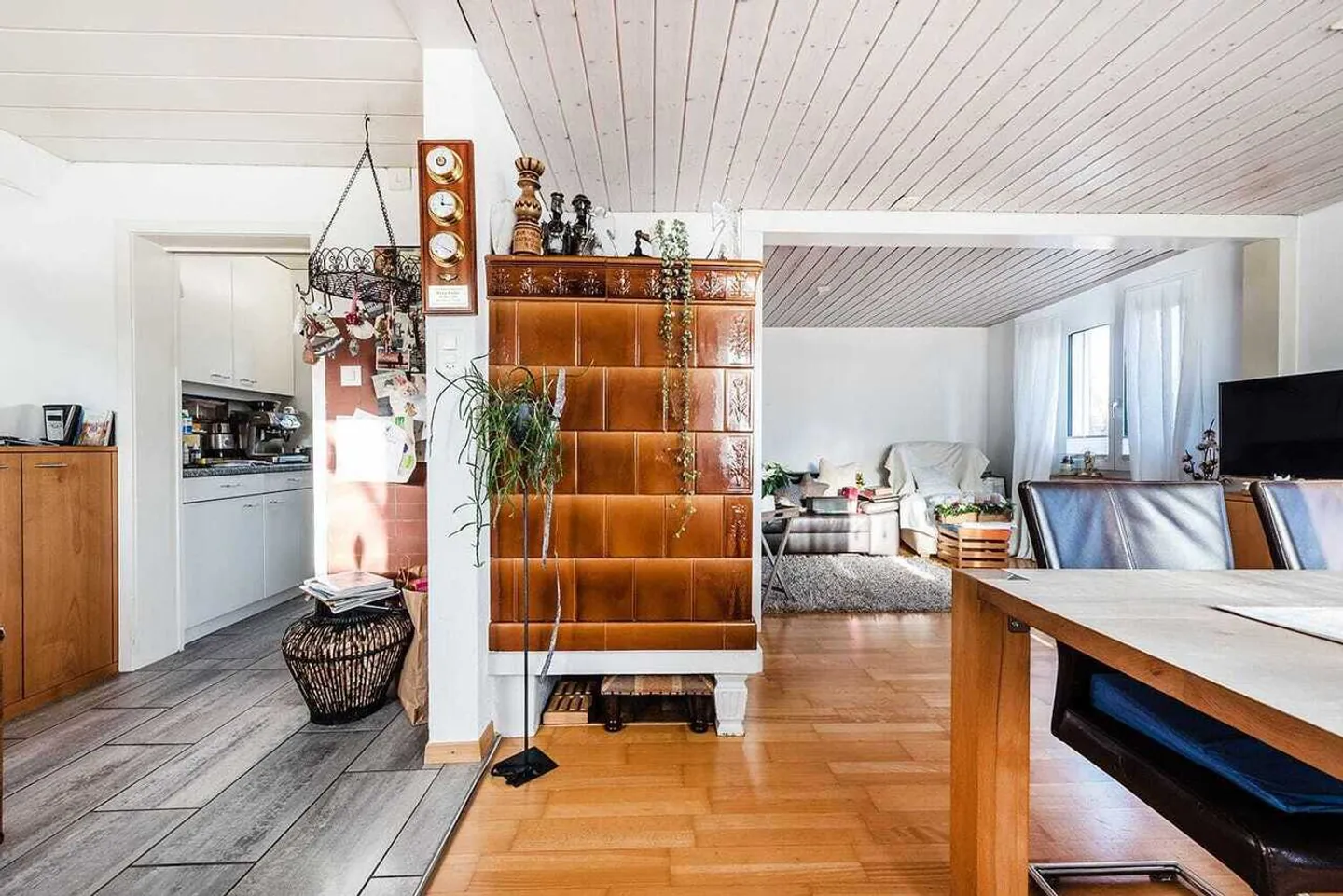 Casa unifamiliare di 6 stanze con giardino d'inverno in vendita a Lengwil - Foto 6 di 13