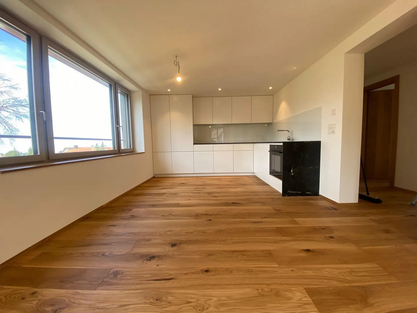 Compact 4.5 Room Apartment in Rorschacherberg - Photo 4 of 8