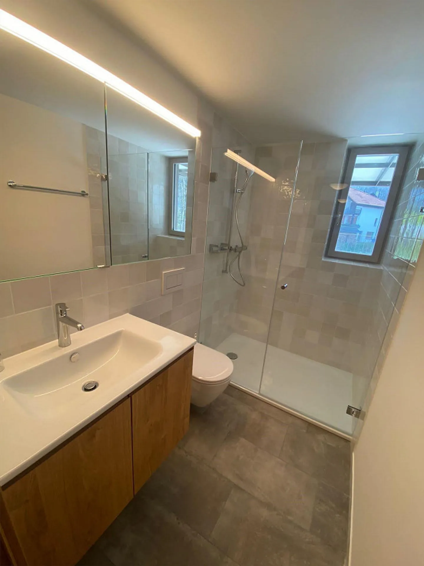 Compact 4.5 Room Apartment in Rorschacherberg - Photo 7 of 8