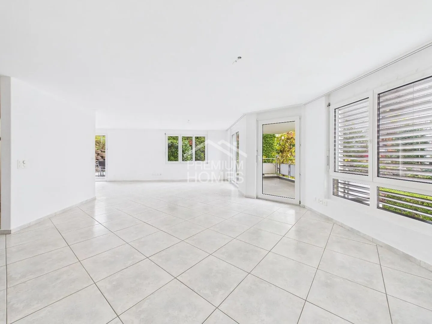 Semi-detached house for sale - Photo 2 of 8