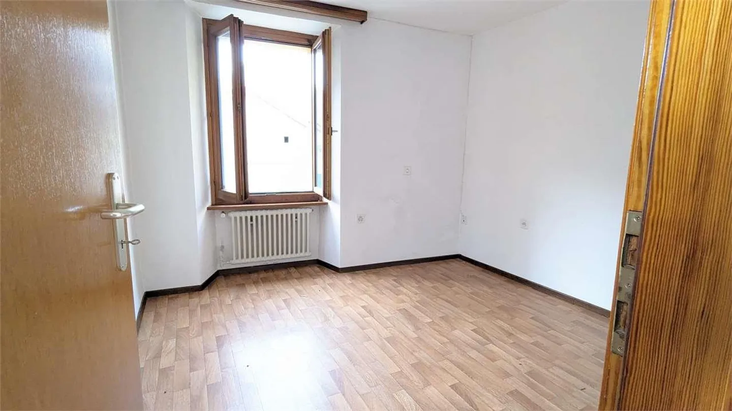 Malvaglia, duplex 4.5 in a renovated historic house - Photo 2 of 10