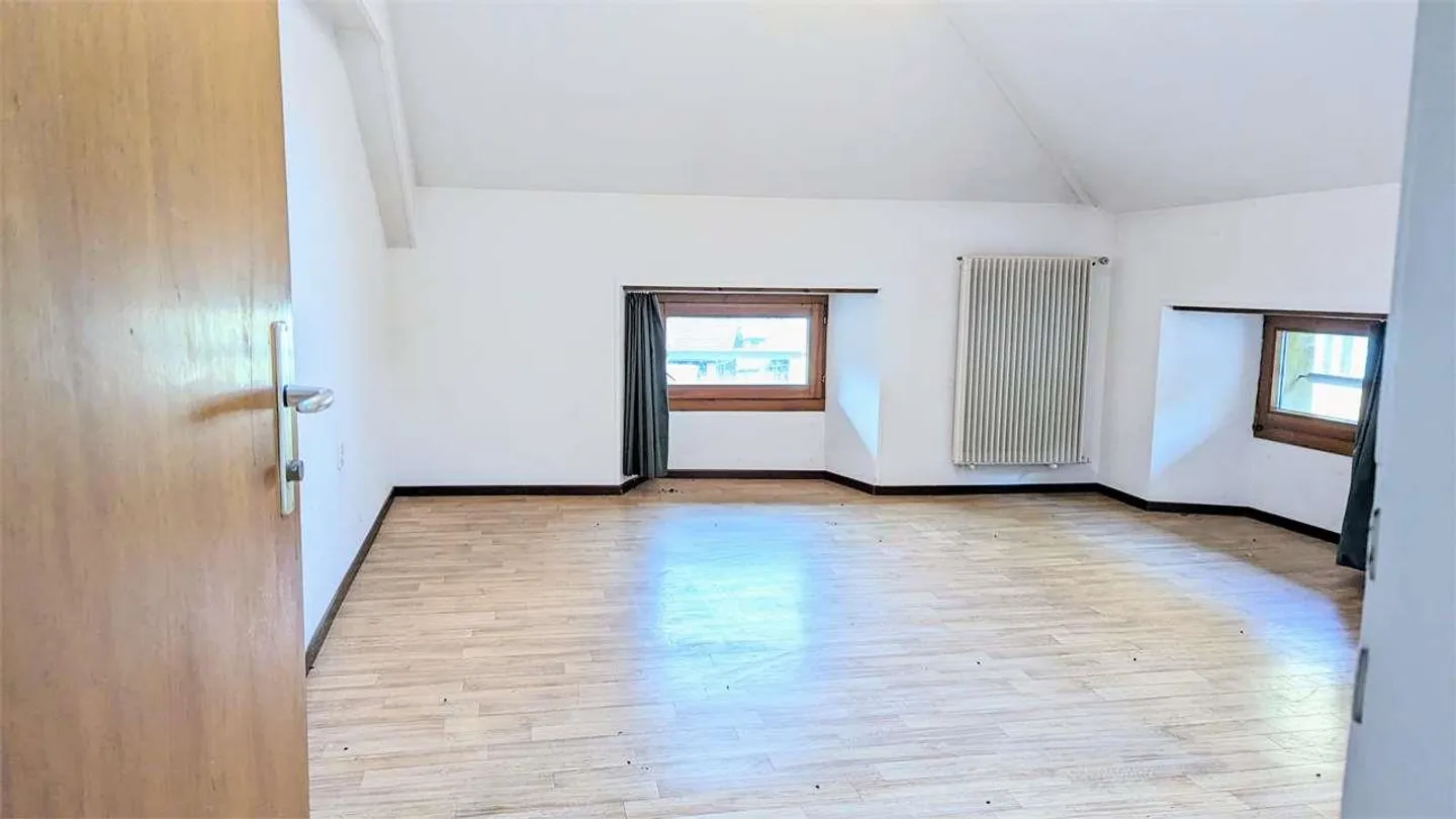 Malvaglia, duplex 4.5 in a renovated historic house - Photo 3 of 10