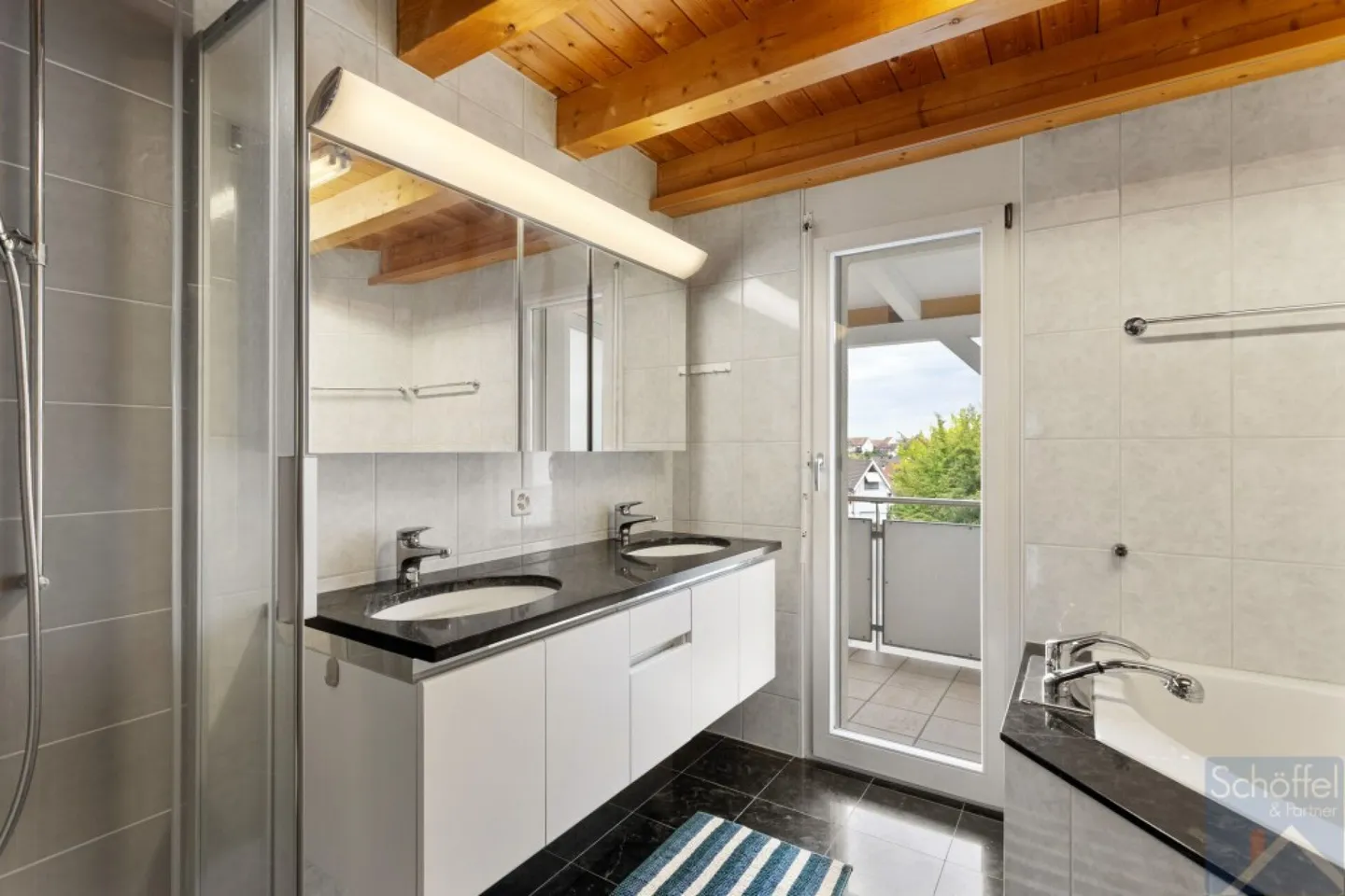 5 ½-Room Penthouse Apartment - Photo 11 of 12