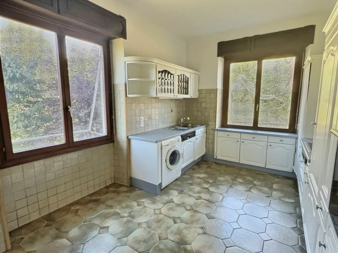 Spacieux 5œ pièces avec vue sur les châteaux - Foto 3 di 8