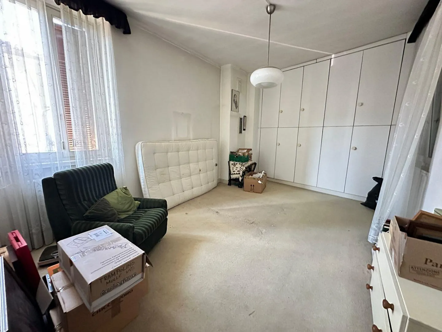 Maison individuelle spacieuse avec jardin dans un quartier résidentiel calme - Photo 12 sur 13
