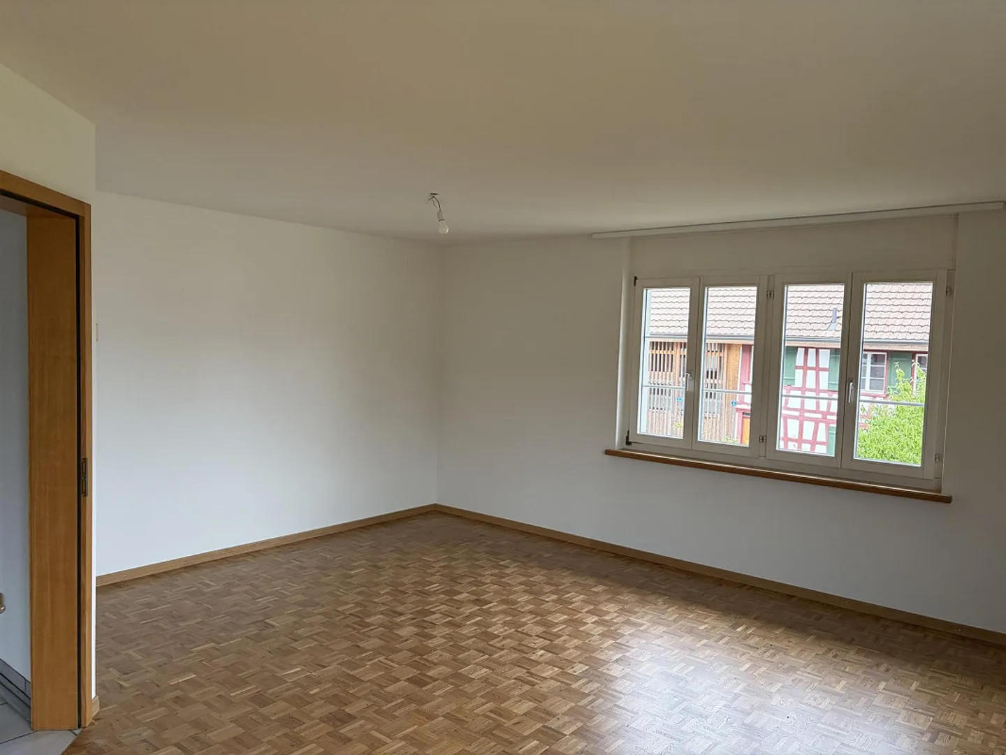 Appartement de 4 pièces nouvellement rénové à louer - Photo 11 sur 22