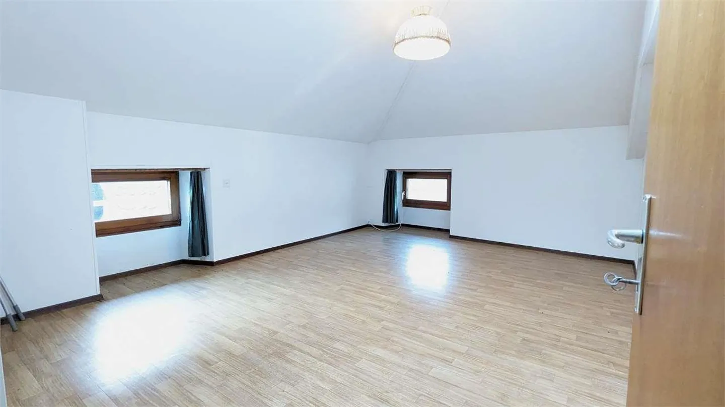 Malvaglia, duplex 4.5 in a renovated historic house - Photo 4 of 10