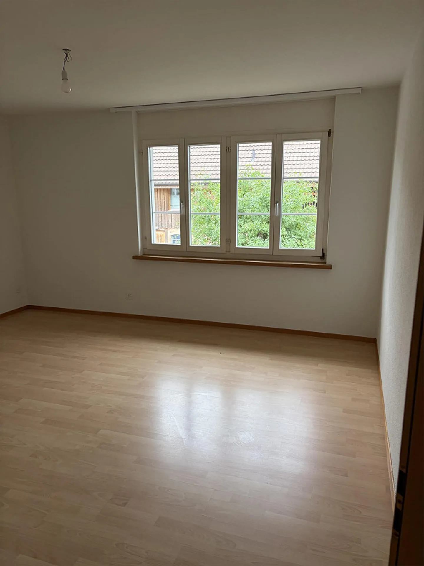 Appartement de 4 pièces nouvellement rénové à louer - Photo 8 sur 22