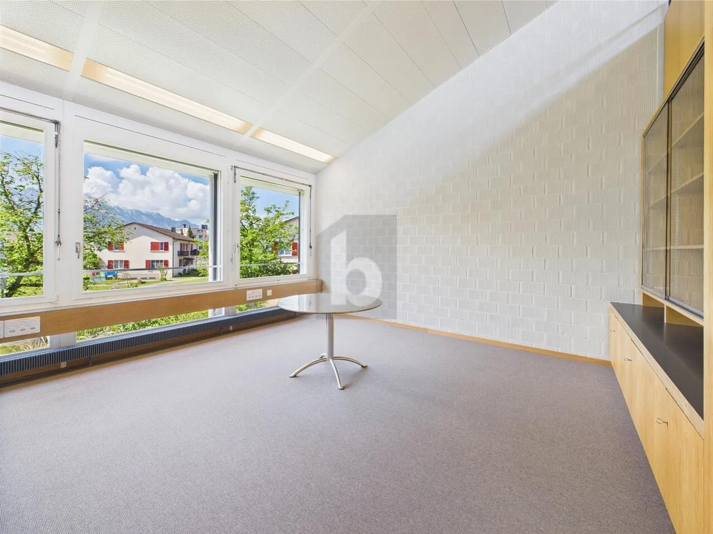 Geräumiger Loft-Büro - Foto 3 von 6