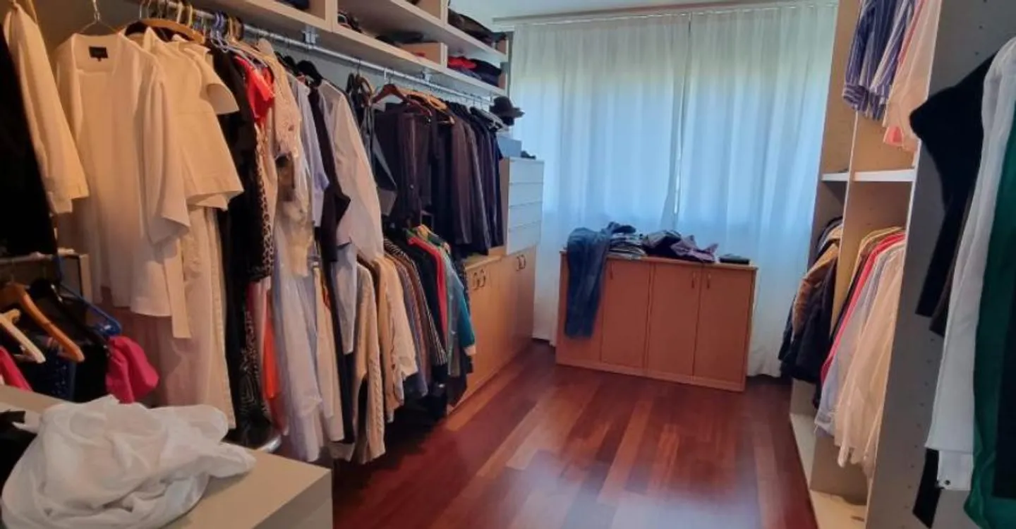 Appartamento di Lusso con Vista Lago - Foto 10 di 12