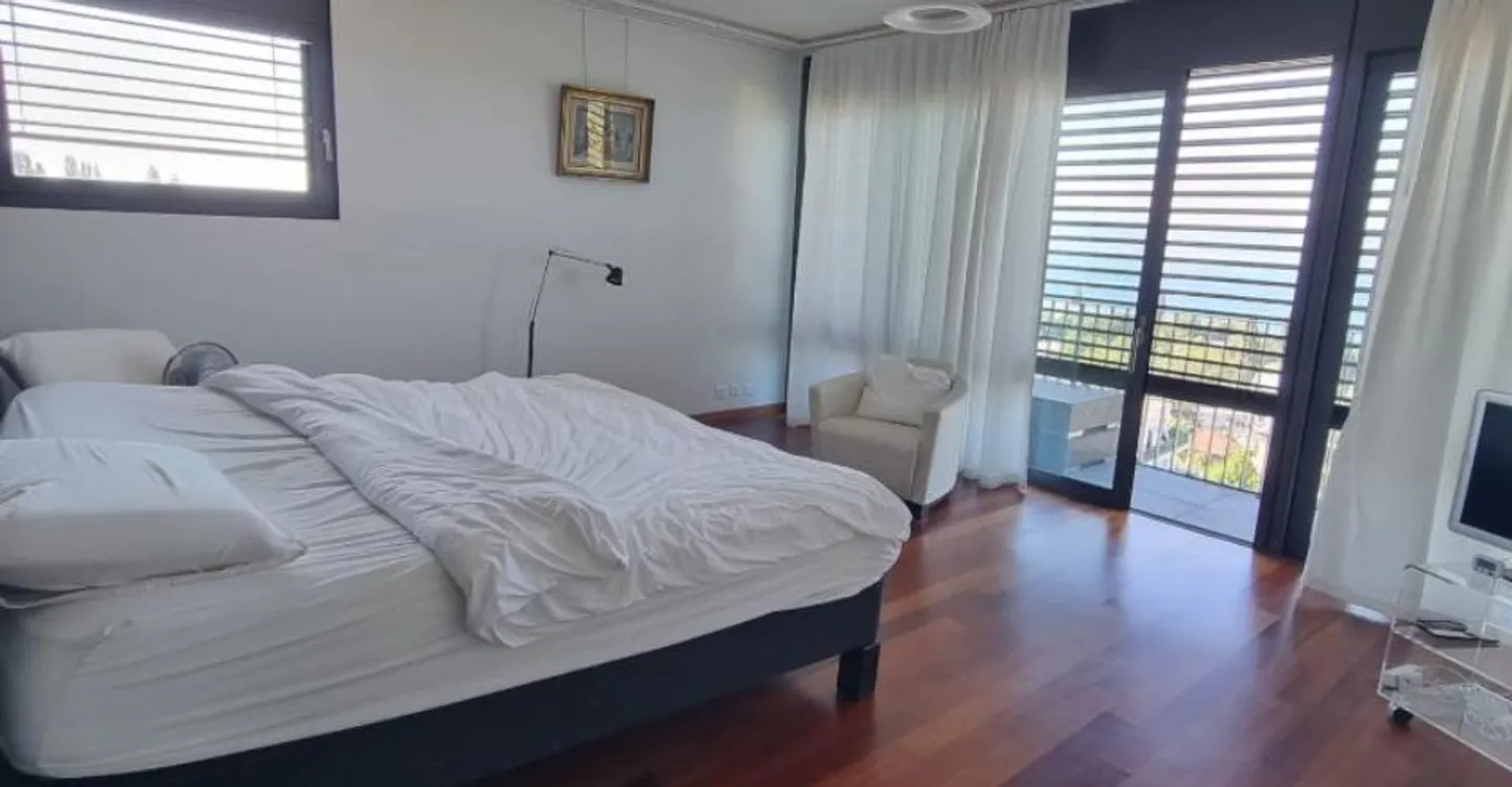 Appartamento di Lusso con Vista Lago - Foto 9 di 12