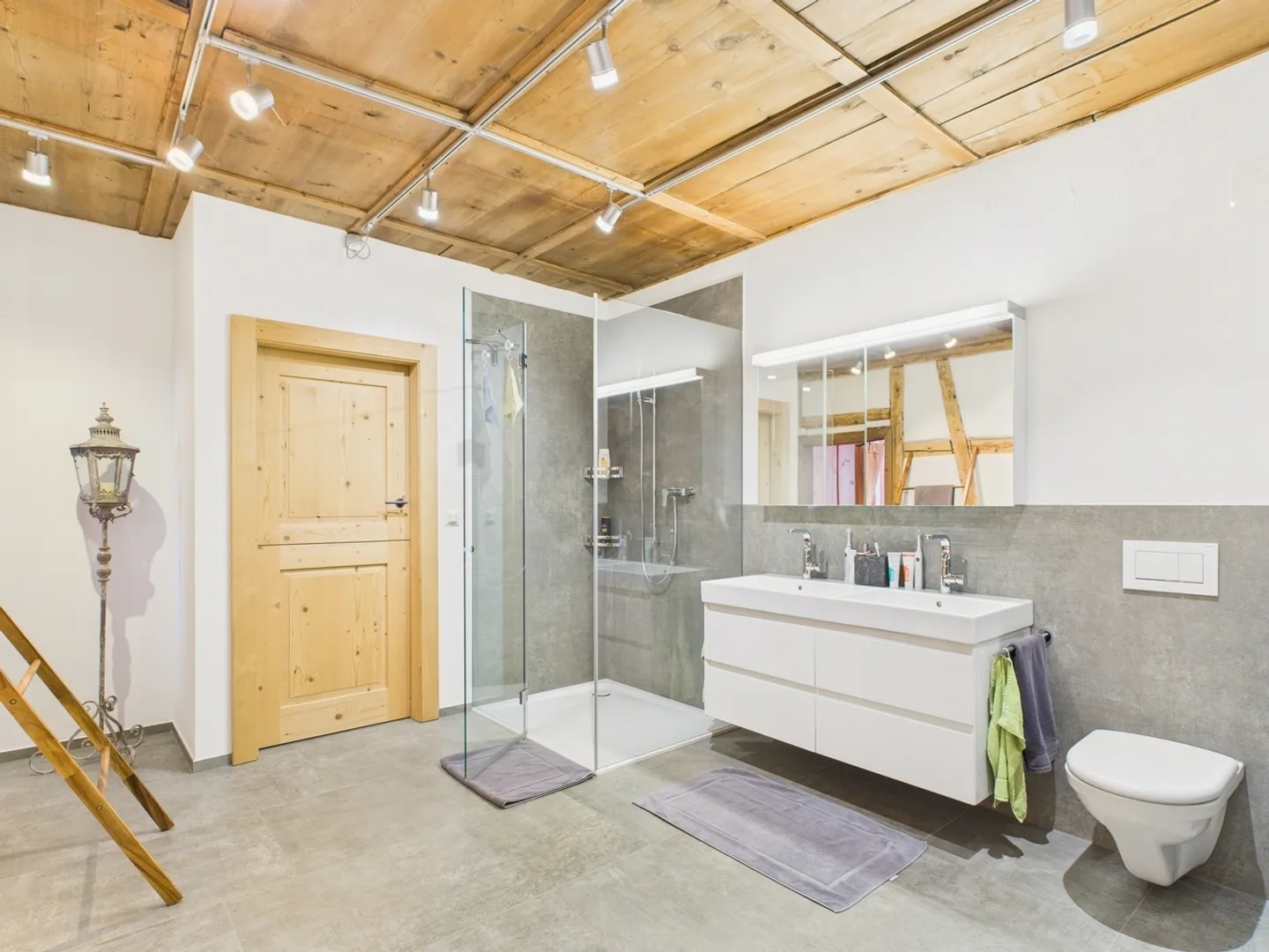 Versatile Family Home - Photo 9 of 13