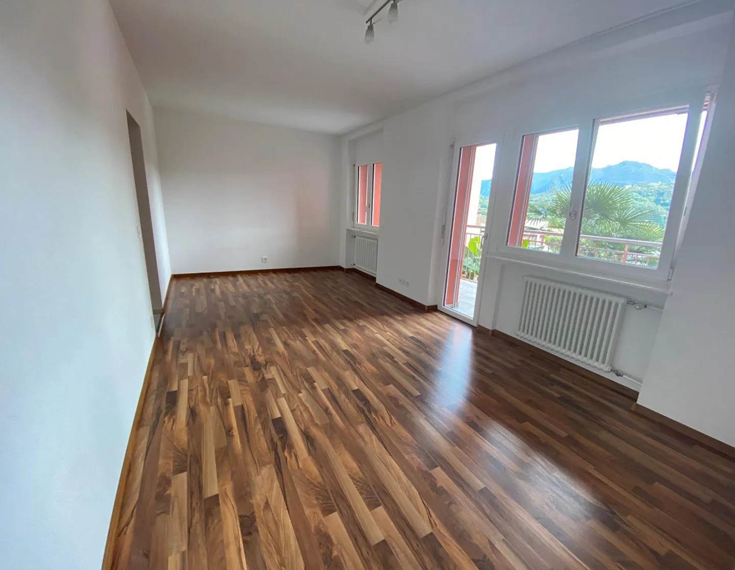 DISPONIBILE DA SETTEMBRE 2.5 locali moderno in affitto ad Agno - Foto 2 di 9