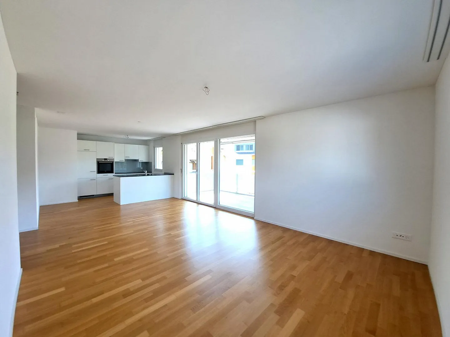 Helle, grosszügige Wohnung im Dorfkern - Foto 1 von 10