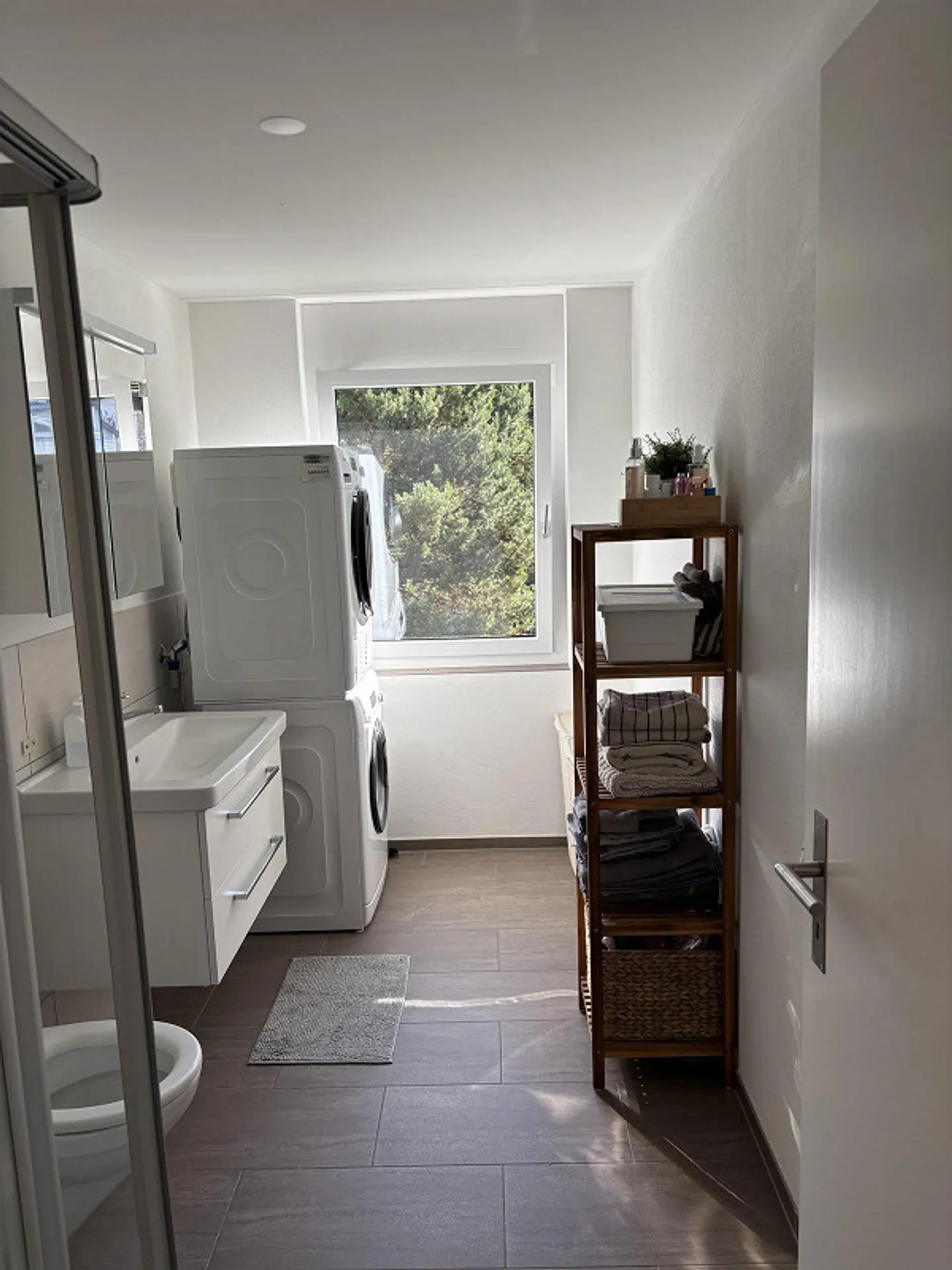 2.5 Room Apartment - Photo 3 of 7