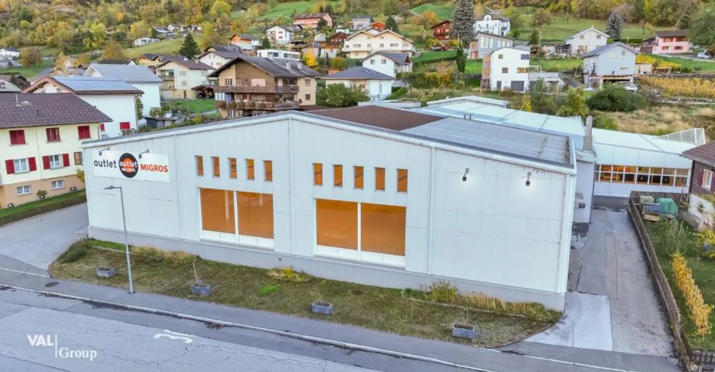 Grosszügige Gewerbehalle in Eyholz - Foto 1 von 10