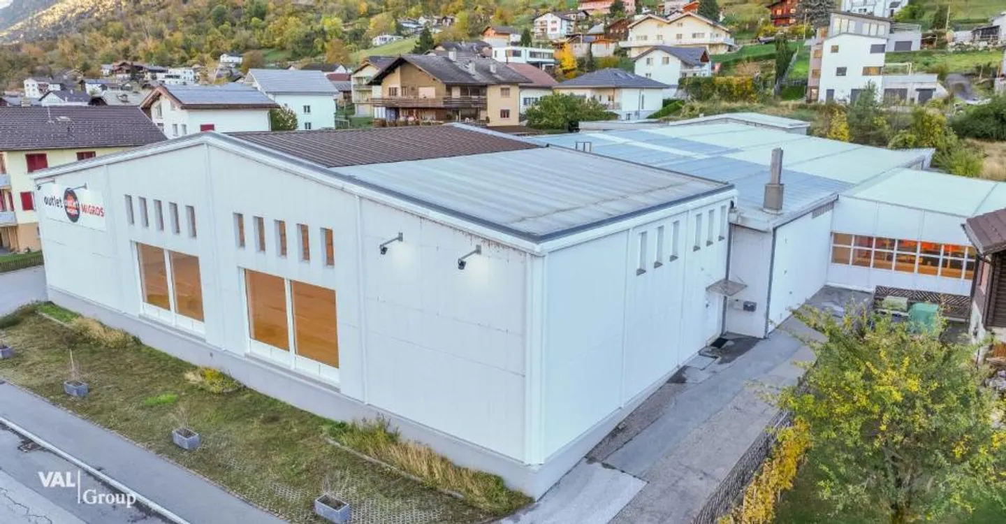 Grosszügige Gewerbehalle in Eyholz - Foto 2 von 10