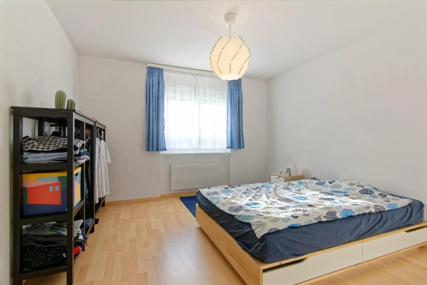 Casa unifamiliare di 5,5 stanze con giardino ben curato e patio - Foto 8 di 12