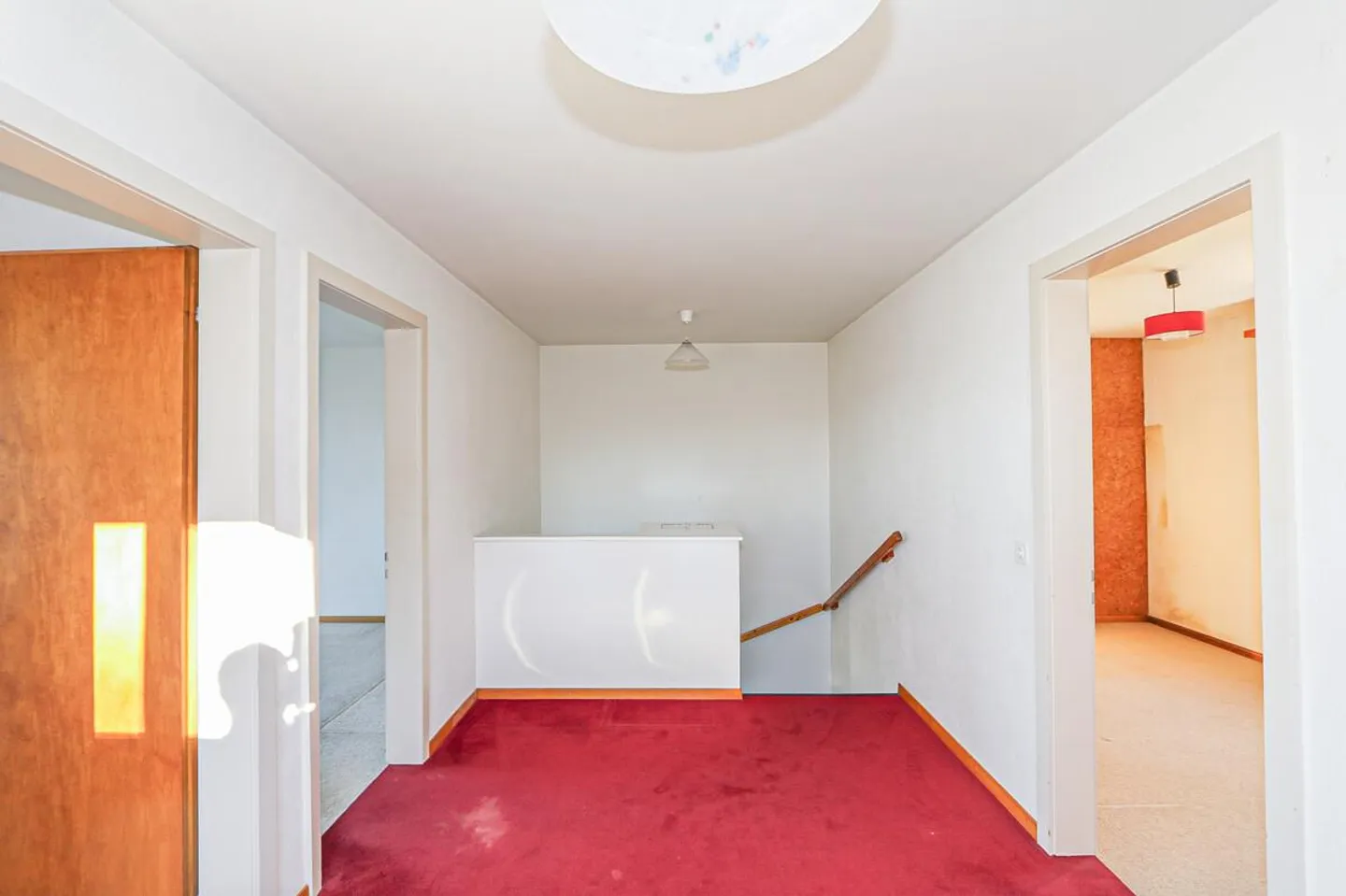 Semi-Detached House with Unobstructed Panorama View - Photo 12 of 17